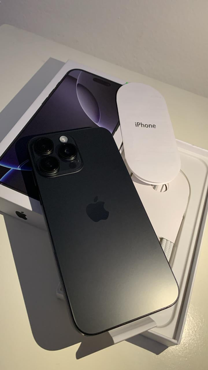 iPhone 16 Pro Max 256 GB – Usado 9.8/10 con Caja y Accesorios